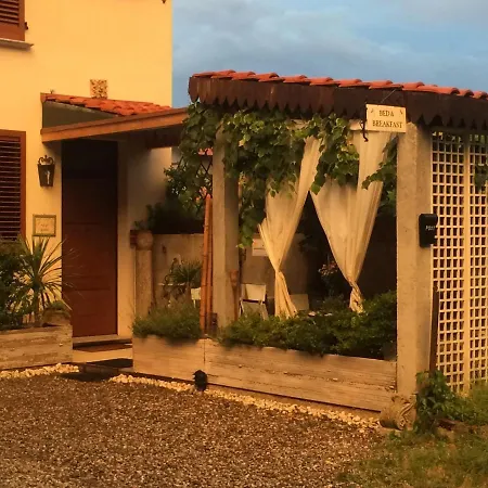 Panzió Il Rustico Turate